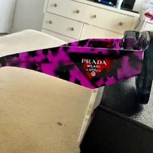 ( Brand New ) less than a week old Woman\'s Prada Sunglasses Prada | Accessories | Brand New Less Than A Week Old Womans  main image 2